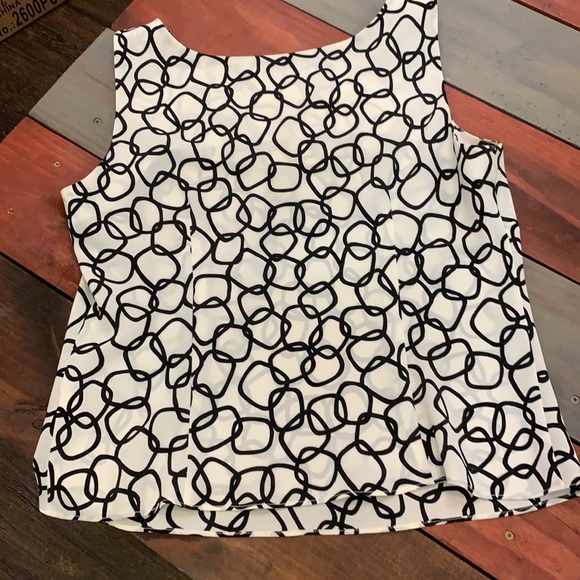 3 FOR $20 Studio I Sheer Black & Ivory Top Sz 12 - Picture 2 of 10